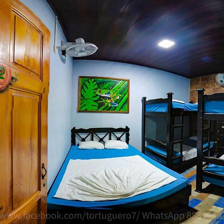 Hostel Tortuguero 7Backpackers Zewnętrze zdjęcie