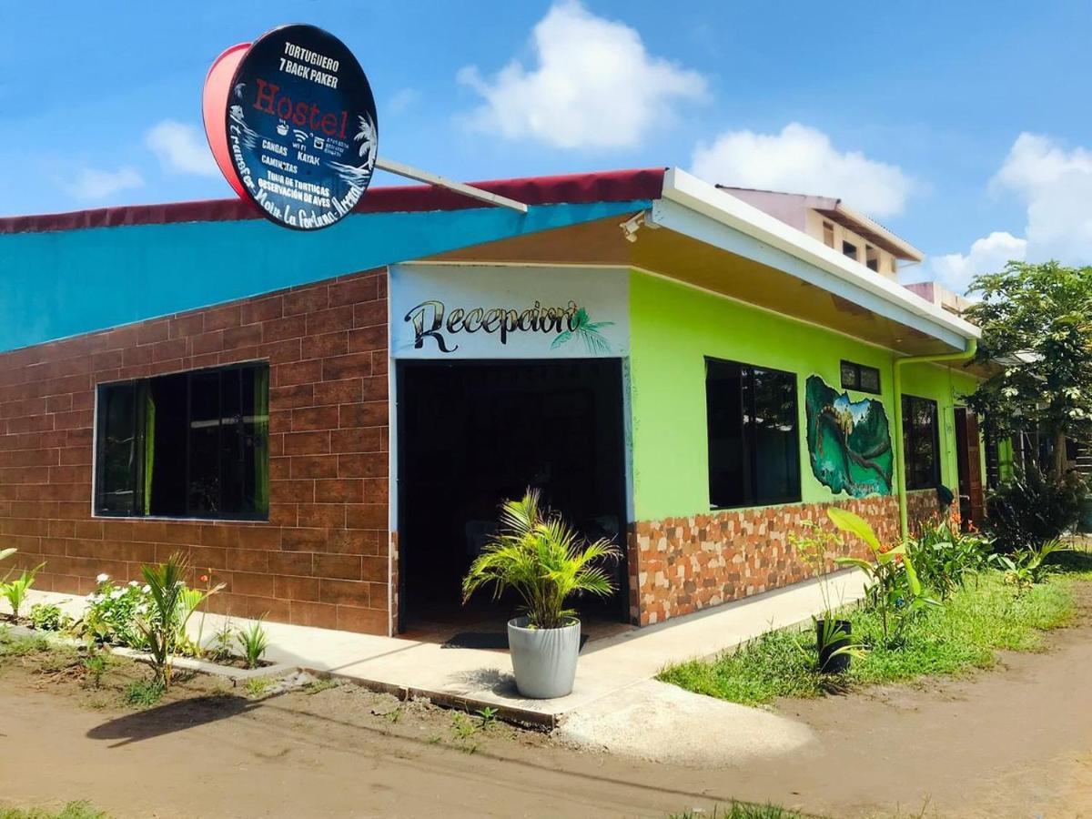 Hostel Tortuguero 7Backpackers Zewnętrze zdjęcie