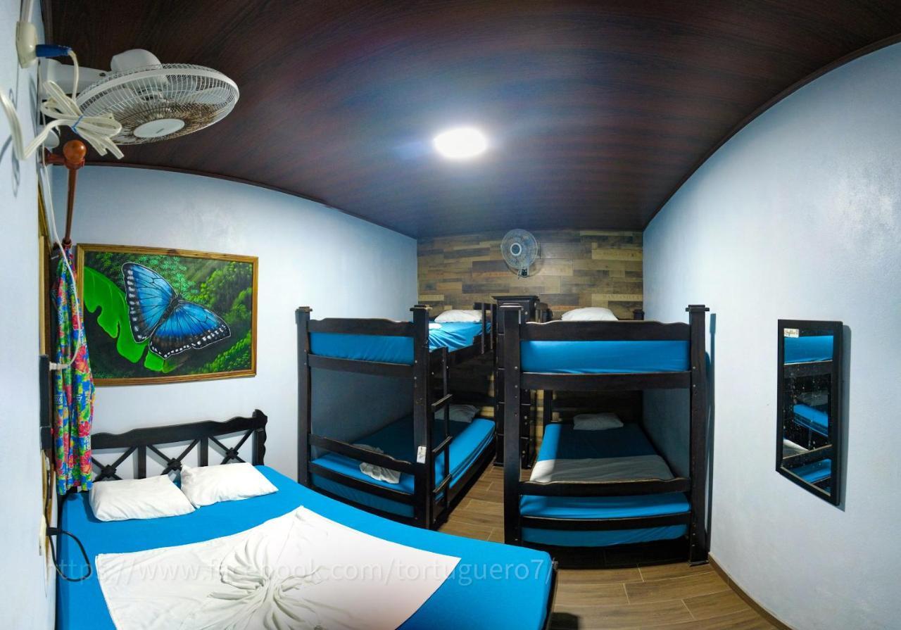 Hostel Tortuguero 7Backpackers Zewnętrze zdjęcie